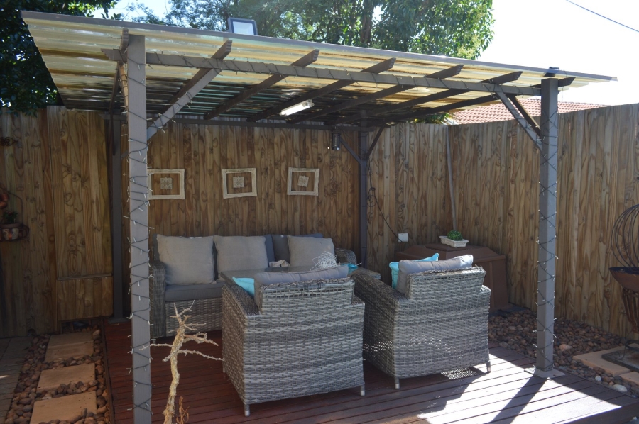 3 Bedroom Property for Sale in Wilkoppies North West